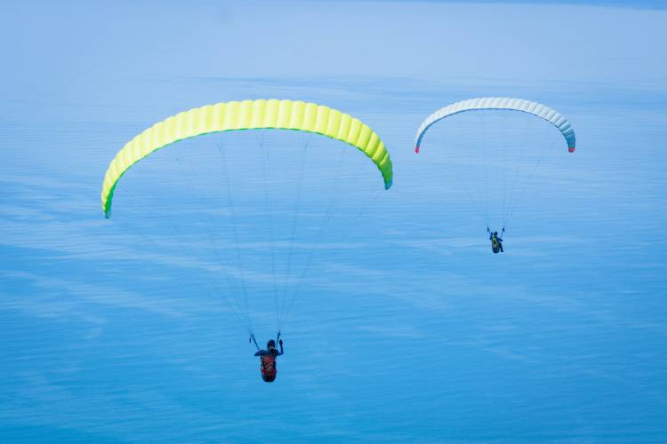 Skydiving in Oahu 
