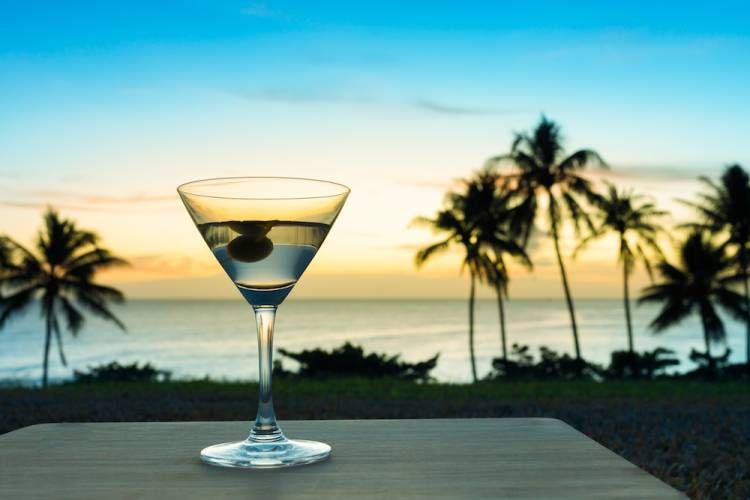 Waterfront Dining in Oahu